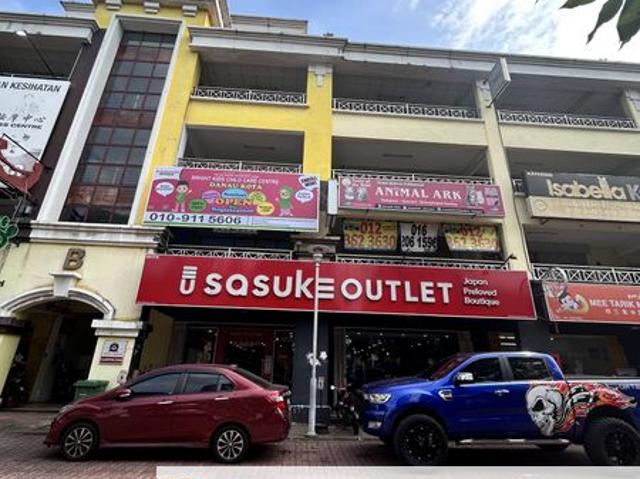 Shop for sale in Country Heights Damansara, Kuala Lumpur
