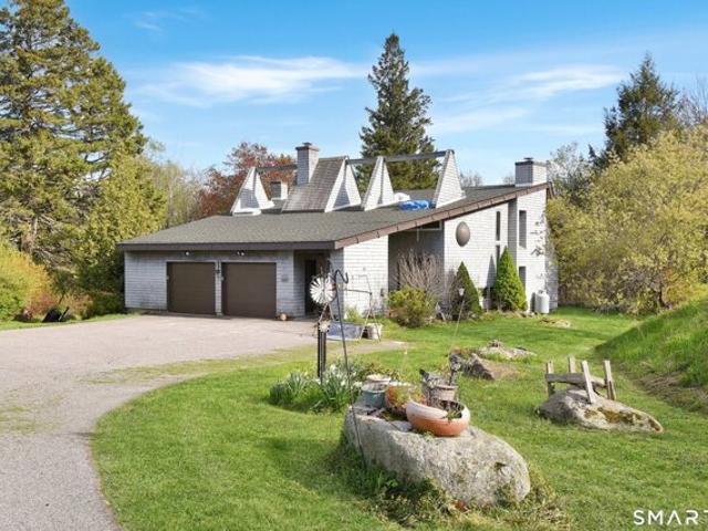 House for sale in Winchester Center, Connecticut