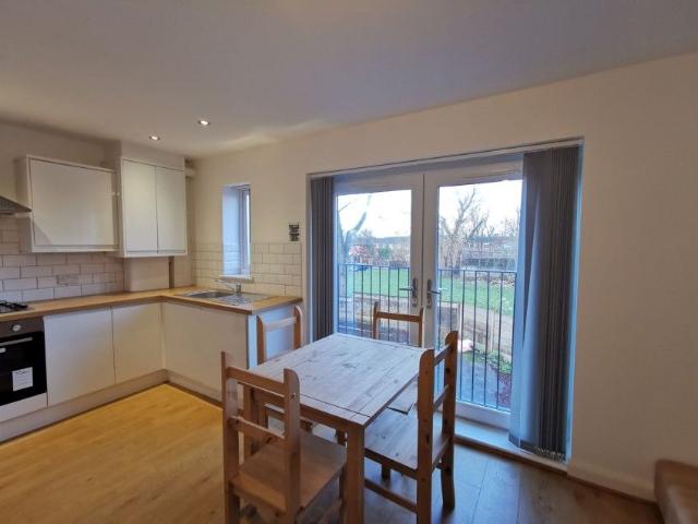 Apartment for rent in Fallowfield Triangle, Georgia