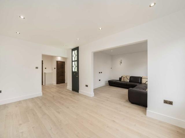 Apartment for rent in West Hampstead, Greater London