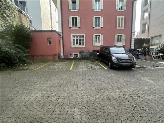 Garage mieten in Renens, Waadt