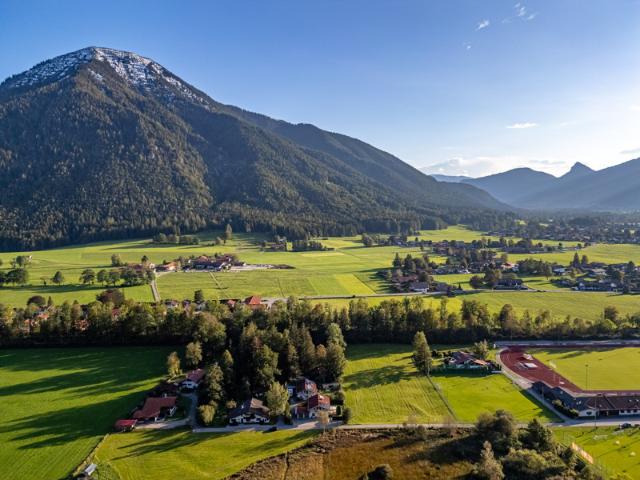 Erdgeschosswohnung kaufen in Rottach-Egern, Bayern
