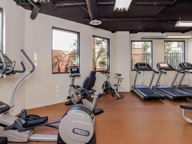 Apartment for rent in Canoga Park, California