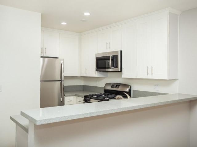 Apartment for rent in Canoga Park, California