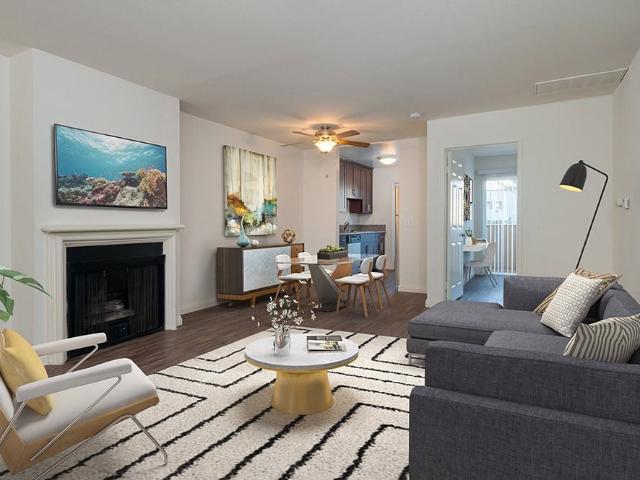 Apartment for rent in Canoga Park, California