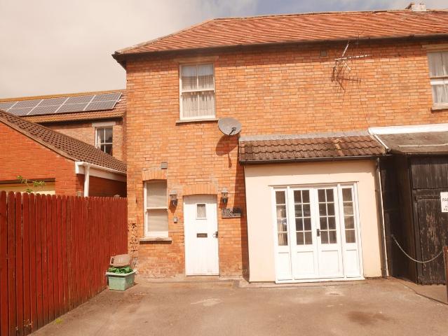 Apartment for rent in Burnham-on-Sea and Highbridge, Burnham-on-sea