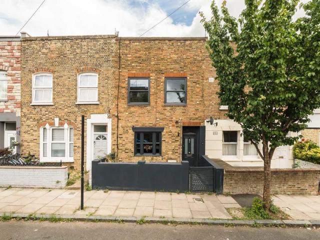 House for rent in Finsbury Park, Greater London