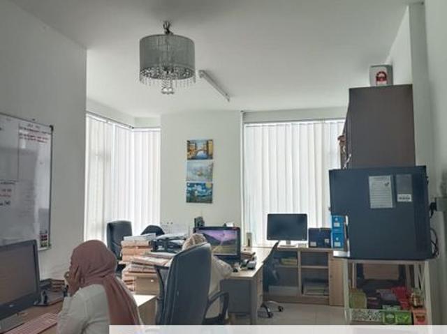 Condominium for sale in Petaling, Alam Impian