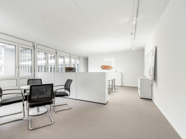 Büro mieten in Dietikon, Zürich