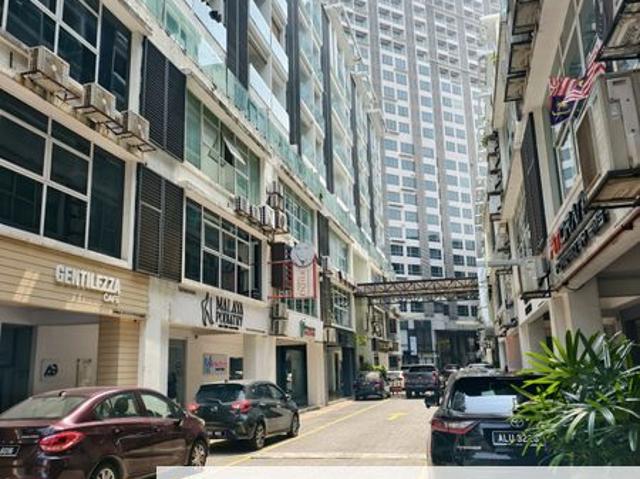Condominium for rent in Country Heights Damansara, Kuala Lumpur