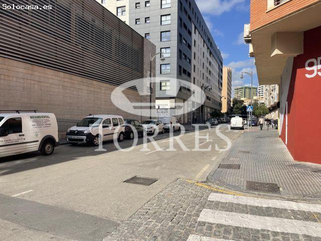 Local Comercial en alquiler en Cruz de Humilladero, Málaga-Costa del Sol