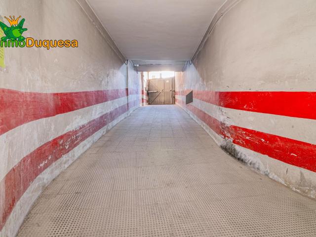 Garaje en venta en Centro, Comarca de la Vega de Granada