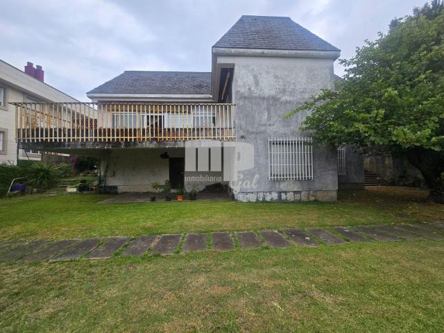Casa en venta en Vigo, Pereiró