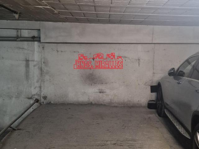 Garaje en venta en Elche, Alicante