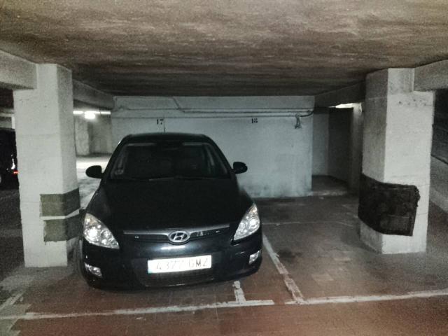 Garaje en venta en Gijón, Asturias