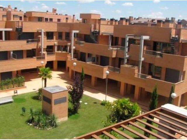 Local Comercial en venta en Yebes, Castilla-La Mancha