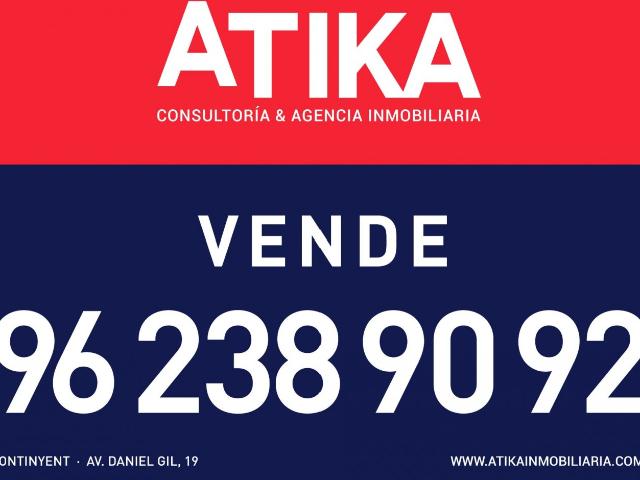 Garaje en venta en la Vall d'Albaida, Valencia