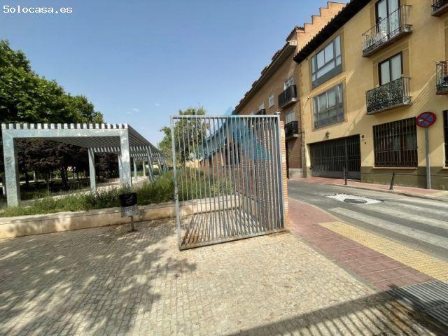 Local Comercial en alquiler en Distrito I, Alcalá De Henares