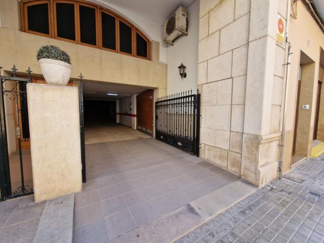 Garaje en venta en Algemesí, el Raval