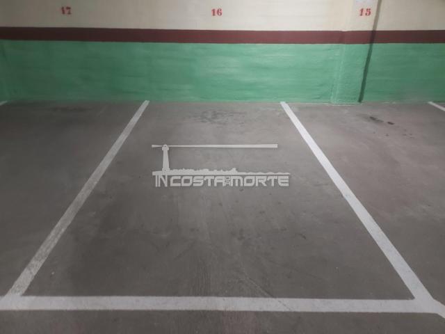 Garaje en venta en O Son, Cee