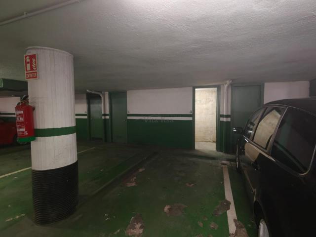 Garaje en venta en A Ponte, Ourense