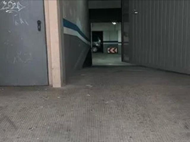 Garaje en venta en Mislata