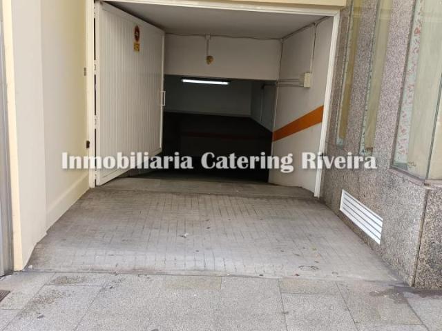 Garaje en alquiler en Ribeira, Fondevila