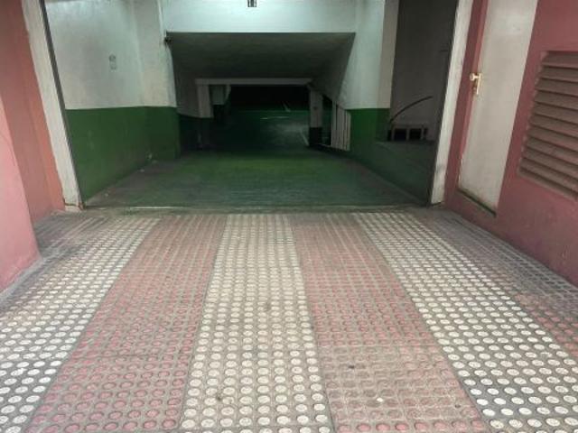 Local Comercial en alquiler en Vigo, A Divina Pastora