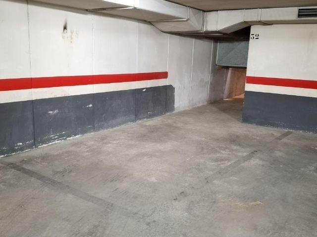 Garaje en venta en Paterna, Valencia