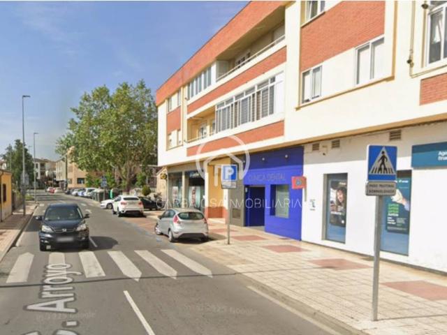 Garaje en alquiler en Carbajosa De La Sagrada, Castilla y León