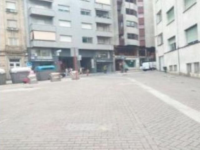 Local Comercial en alquiler en A Ponte, Ourense