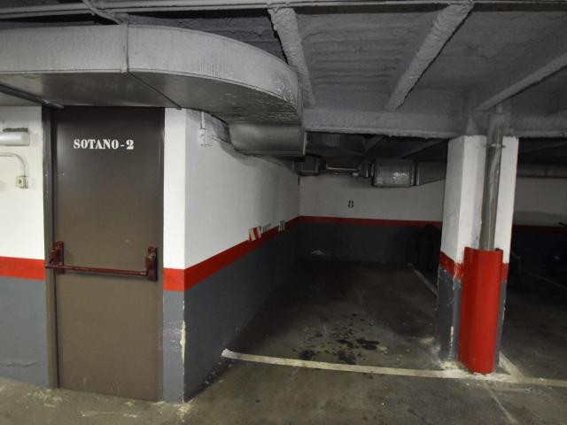 Garaje en venta en Centro, Madrid