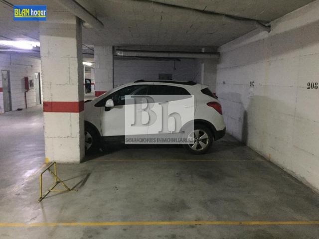 Garaje en venta en Teatinos-Universidad, Málaga-Costa del Sol