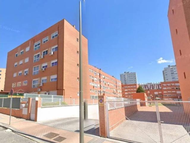Garaje en alquiler en Parla, Madrid