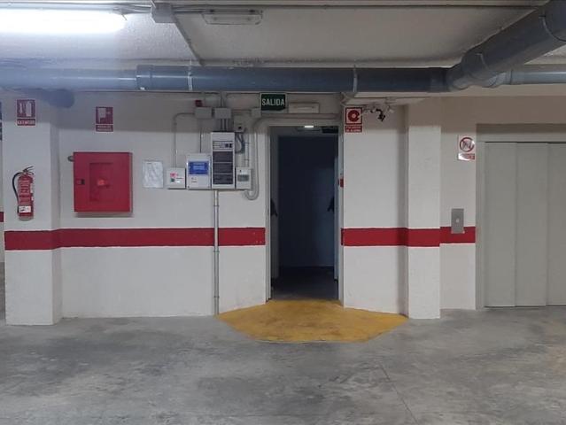 Garaje en venta en l'Horta Sud, Valencia