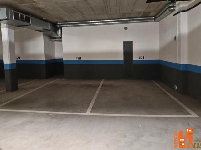 Garaje en venta en San Ildefonso, Castilla y León