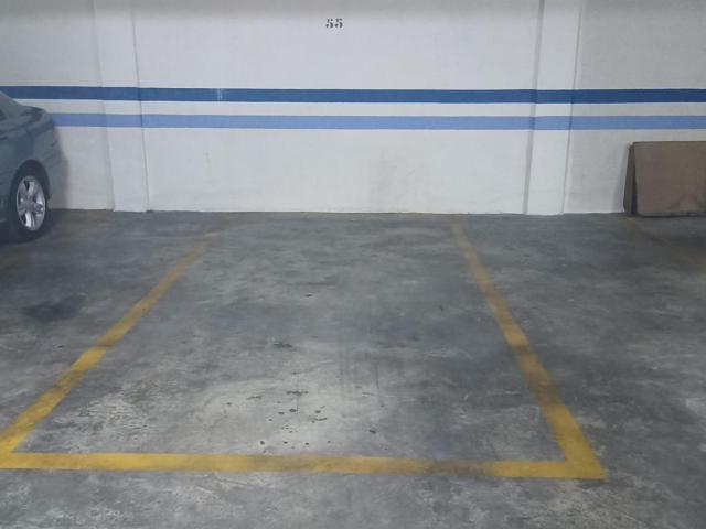 Garaje en venta en Distrito Norte Sierra, Córdoba