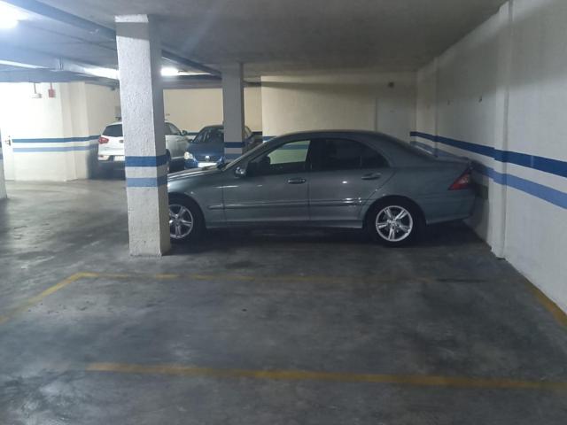 Garaje en venta en Distrito Norte Sierra, Córdoba