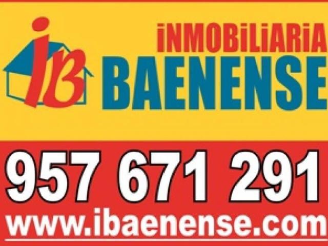Garaje en venta en Baena, Andalucía