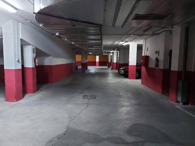 Garaje en venta en Fuenlabrada, El Vivero
