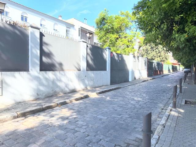Garaje en venta en Nervión, Sevilla