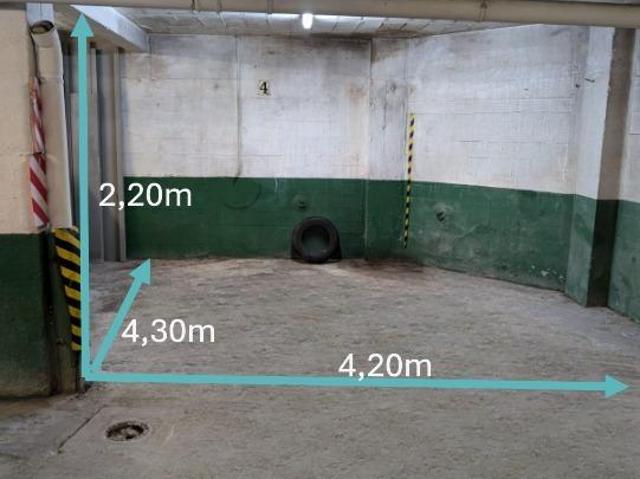 Parking en venta en Vigo, O Berbés