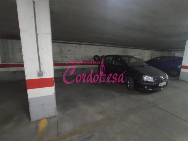 Garaje en venta en Distrito Centro, Córdoba