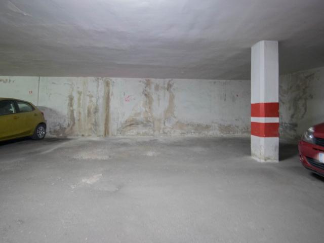 Garaje en venta en Centro, Comarca de la Vega de Granada