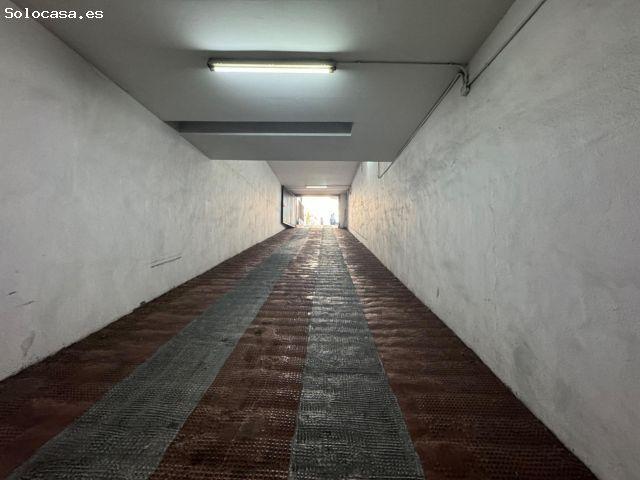 Local Comercial en alquiler en Diputació, l'Alacantí