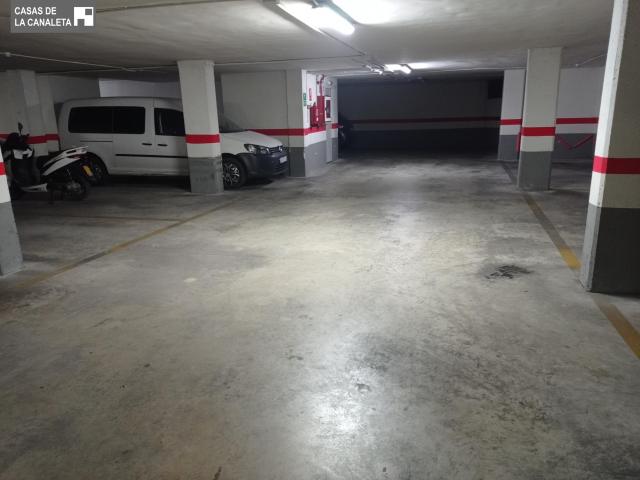 Garaje en venta en l'Horta Sud, Valencia
