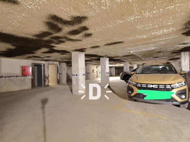 Garaje en venta en la Florida, l'Horta Sud