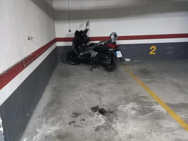 Garaje en venta en Sevilla, Andalucía