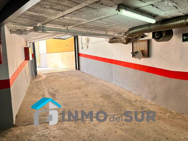 Garaje en venta en Barrio de la Villa, Cabra