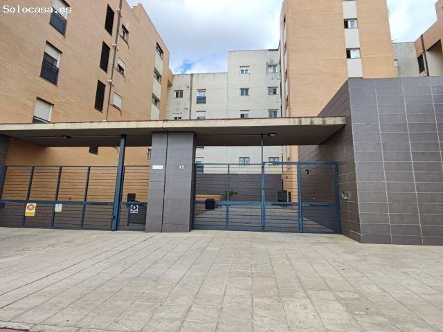 Local Comercial en alquiler en Nuevo Bulevar, Mairena Del Aljarafe